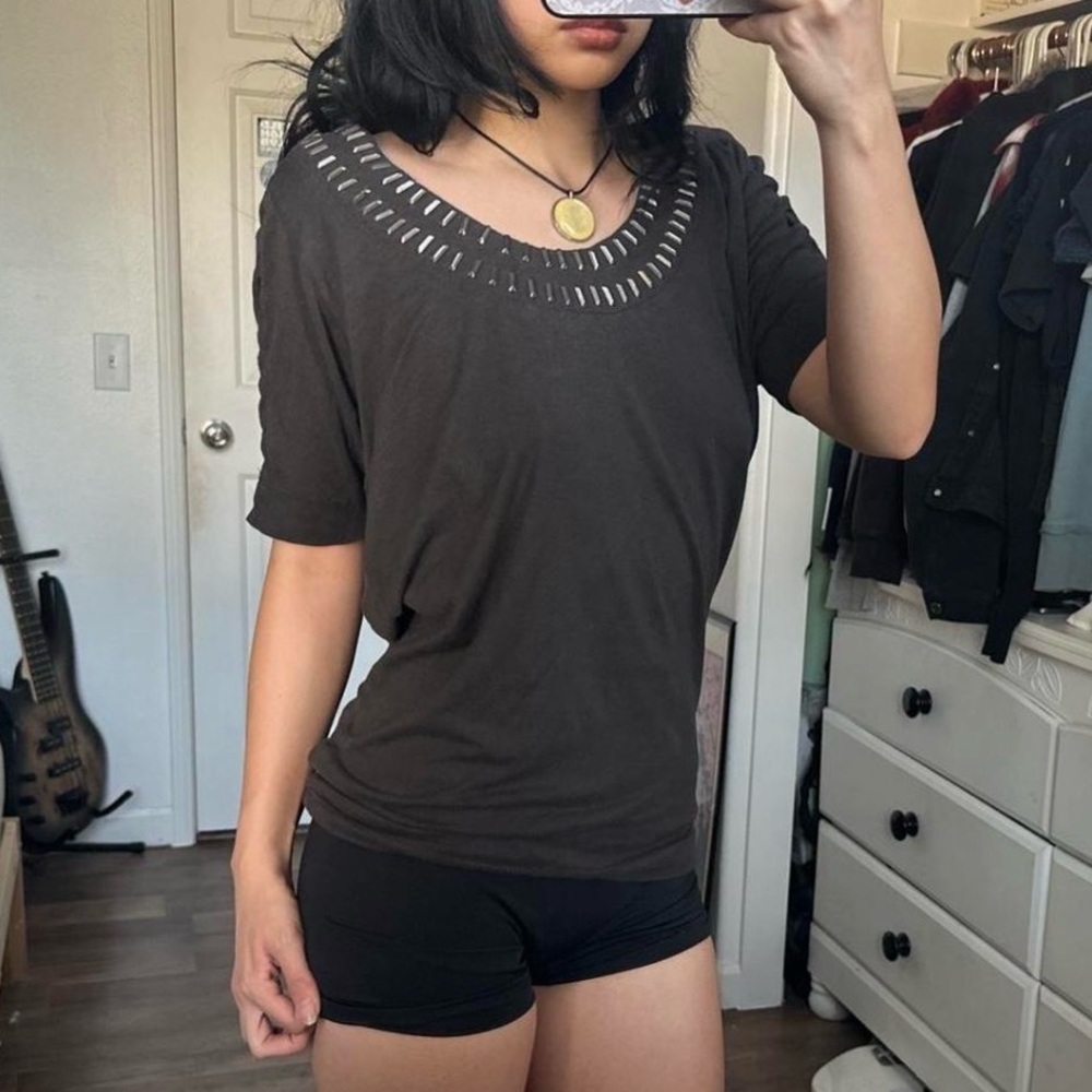 Calvin Klein Women’s Off the Shoulder Black Top